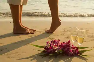 Homemade love bounds for couples